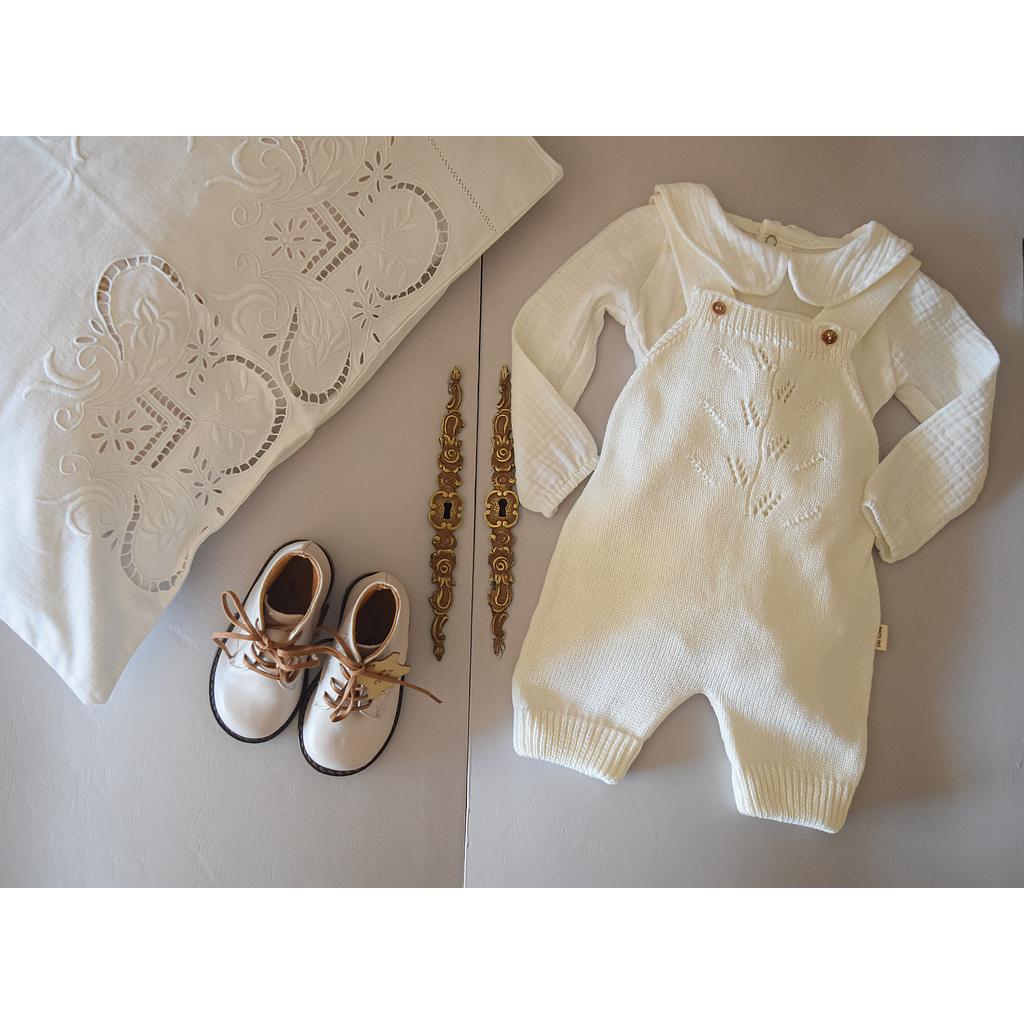 Entero VERONA corto. Color marfil.Talle 9-12 M.