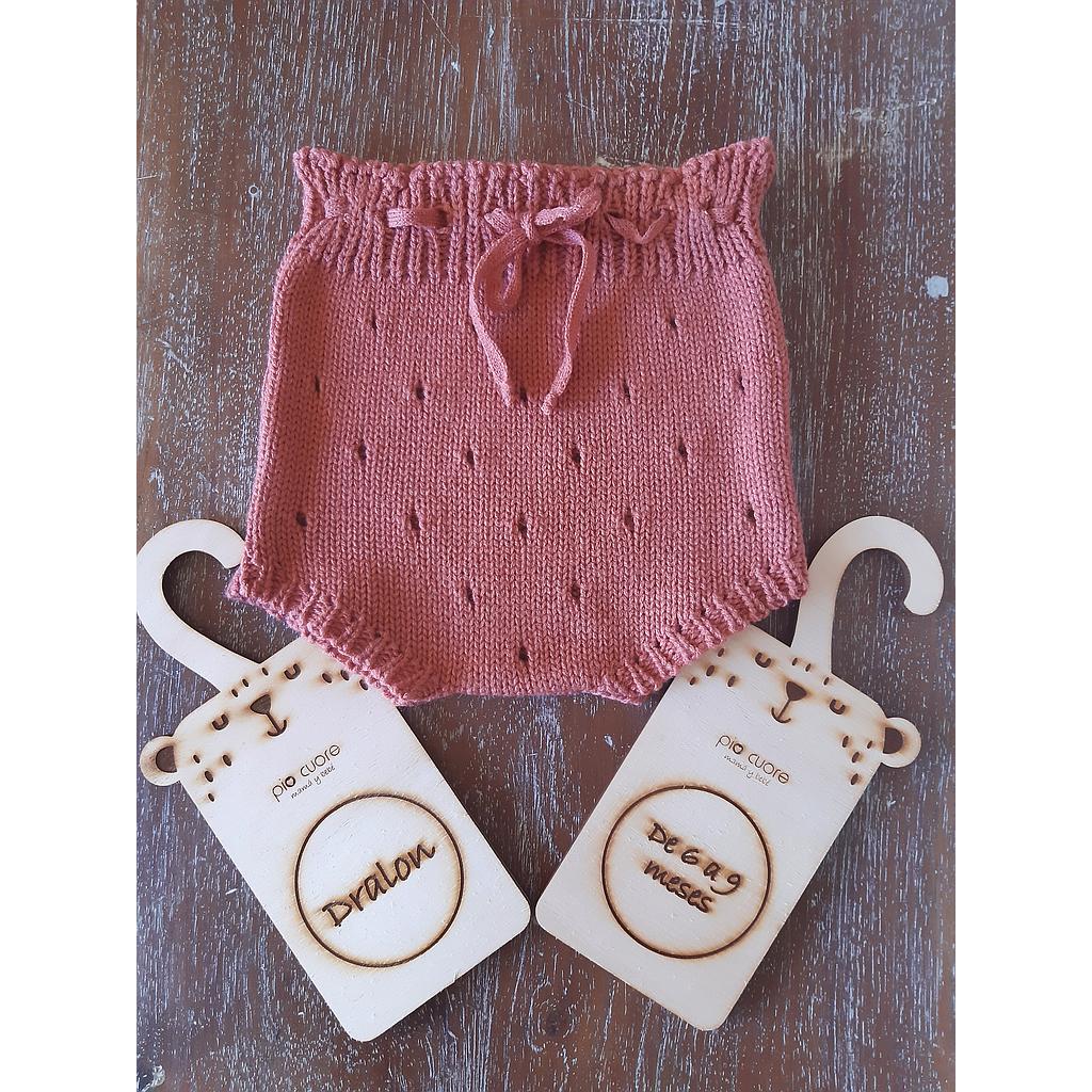 Pañalero en dralon color terracota. Talle 6 a 9 meses