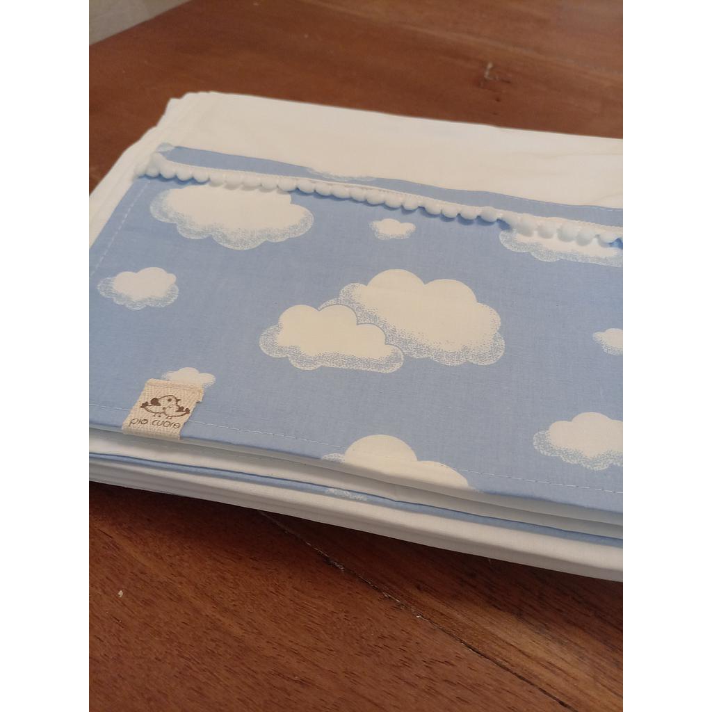 Sabanas cuna funcional motivo nubes beige