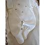 Entero ALBA en dralon marfil con bordados en rosa pastel. Talle 0 a 3 meses